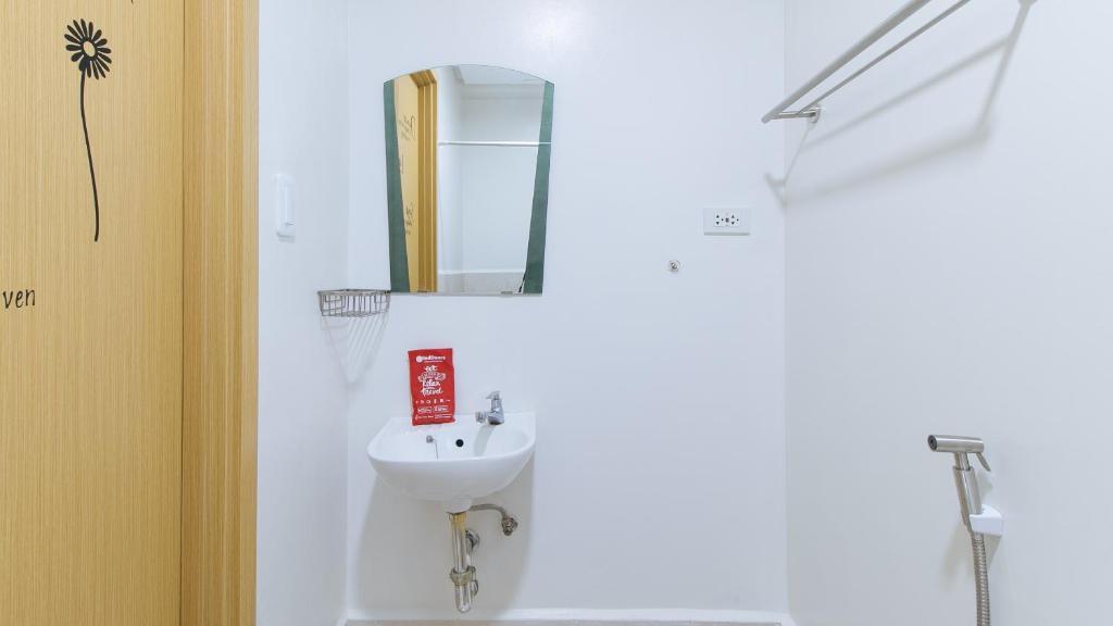 Reddoorz Premium @ Smdc Fairview Apartamento Quezon City Exterior foto