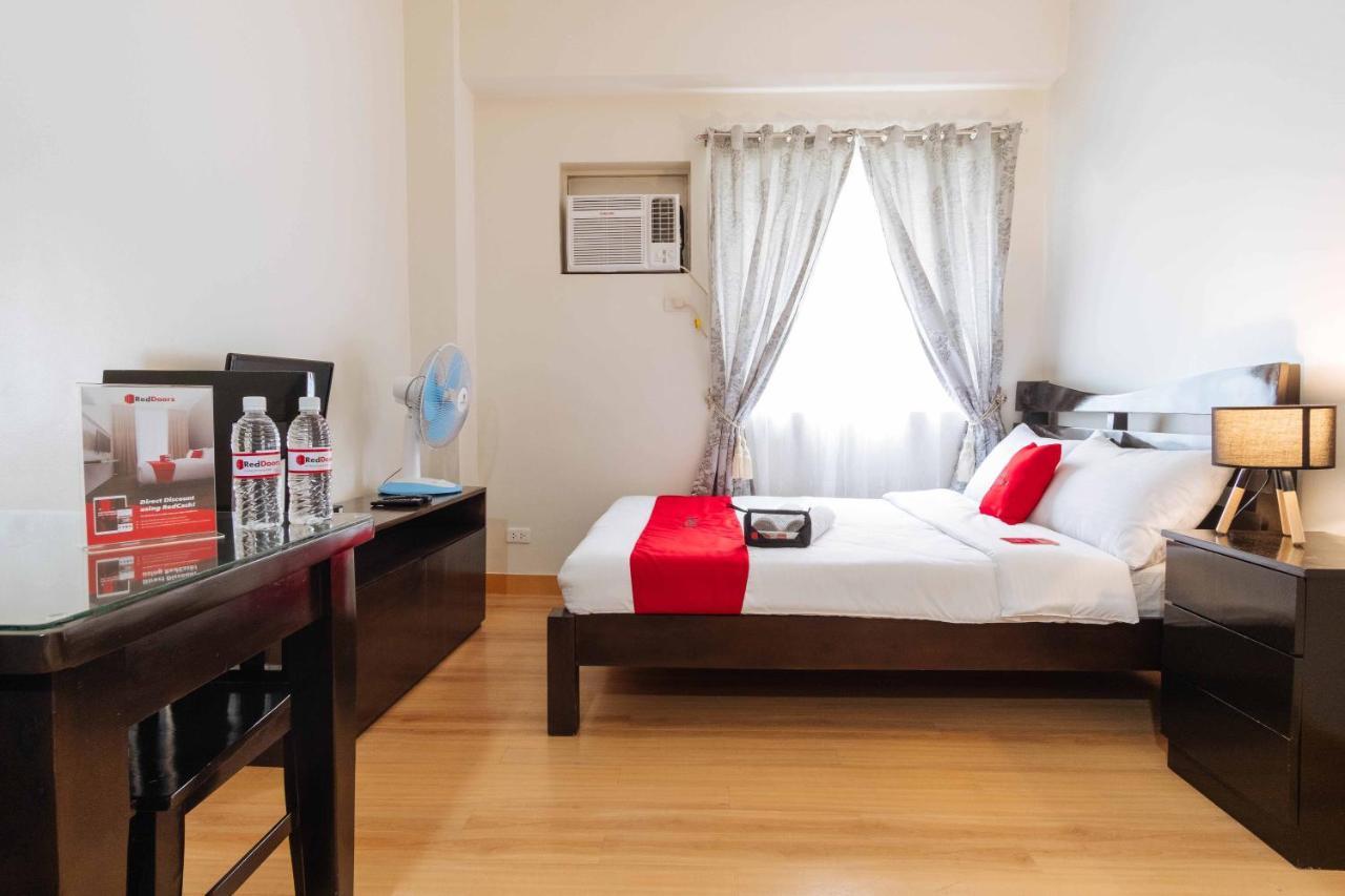 Reddoorz Premium @ Smdc Fairview Apartamento Quezon City Exterior foto